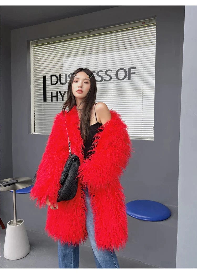 EP | Manteau rouge en fausse fourrure