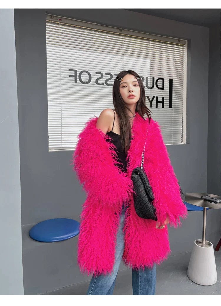 EP | Manteau rouge en fausse fourrure