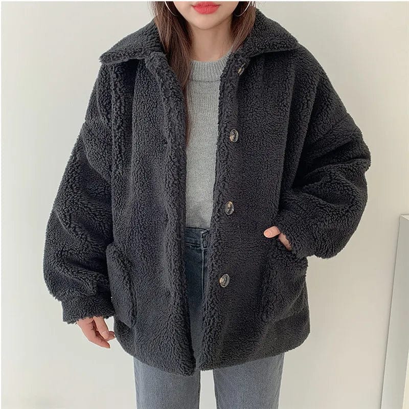 EP | Manteau en peau d'agneau à un bouton avec col polo ample